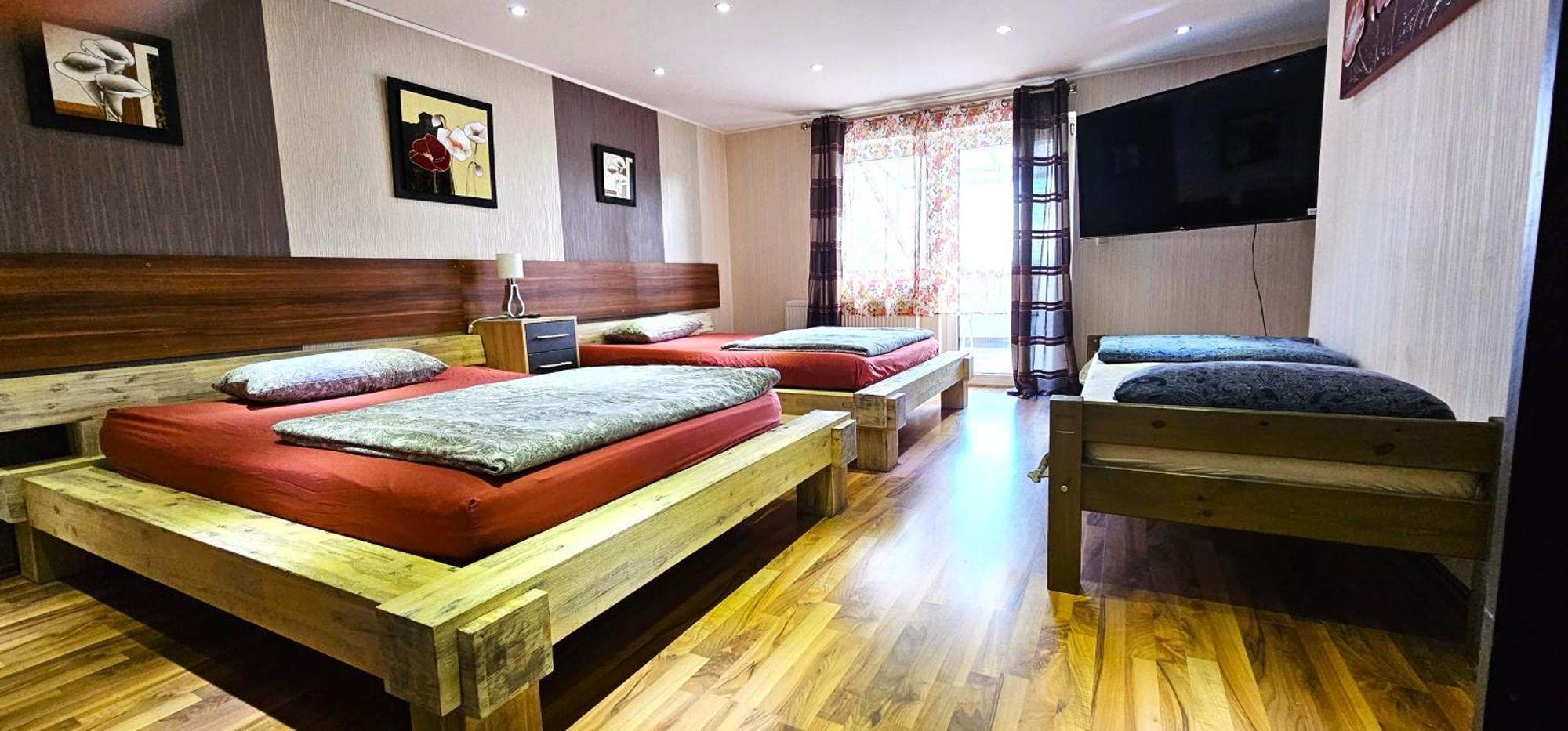 Gruendauer Monteurwohnung/Studentenwohnung ภายนอก รูปภาพ